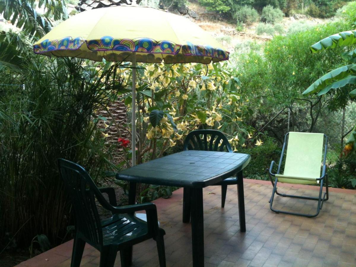 Stanza In Villa Con Giardino Vista Mare Cefalu Exterior photo