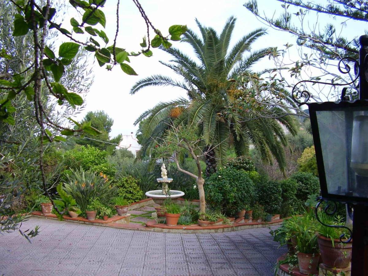 Stanza In Villa Con Giardino Vista Mare Cefalu Exterior photo