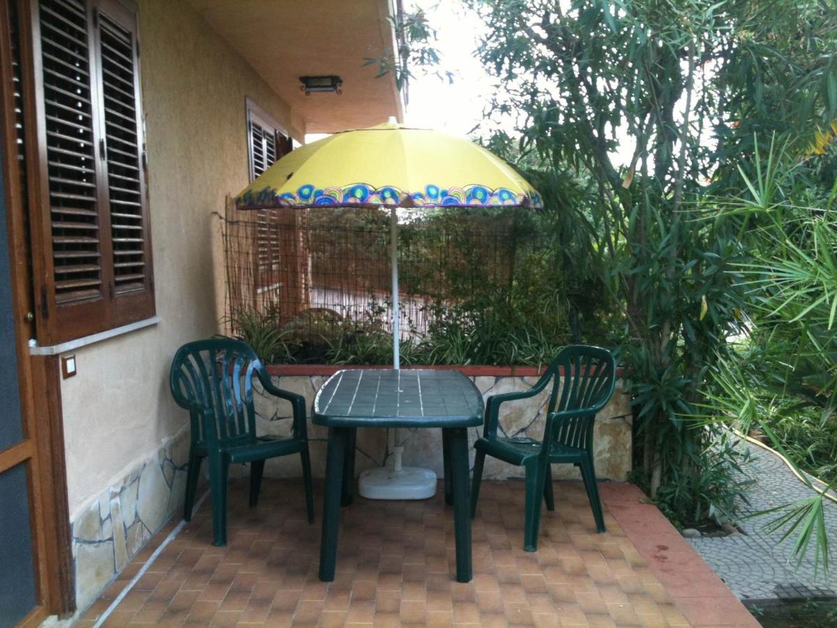 Stanza In Villa Con Giardino Vista Mare Cefalu Exterior photo
