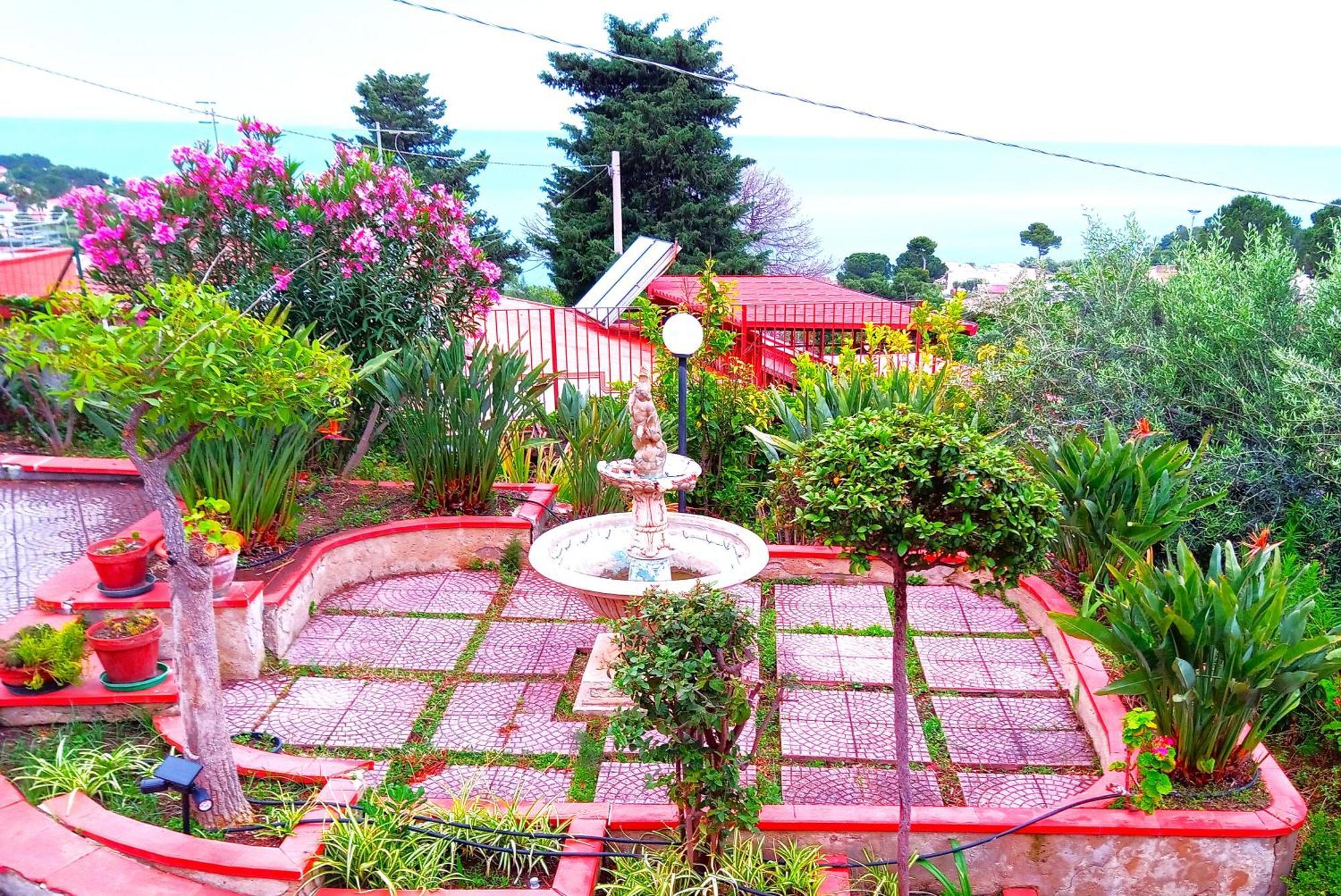 Stanza In Villa Con Giardino Vista Mare Cefalu Exterior photo